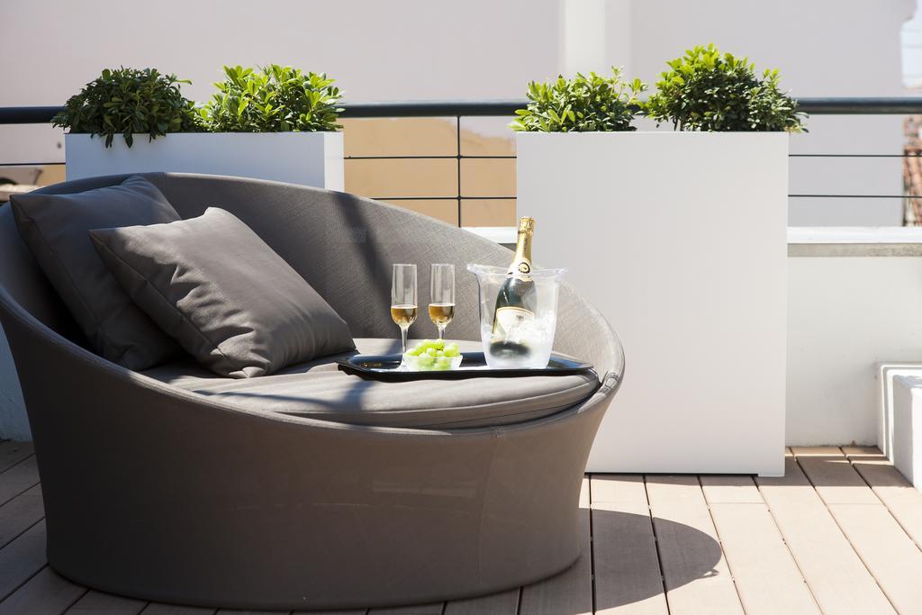 Joivy Lux And Spacious 1br With Huge Terrace, 5mins To Academy Of Sciences Apartamento Lisboa