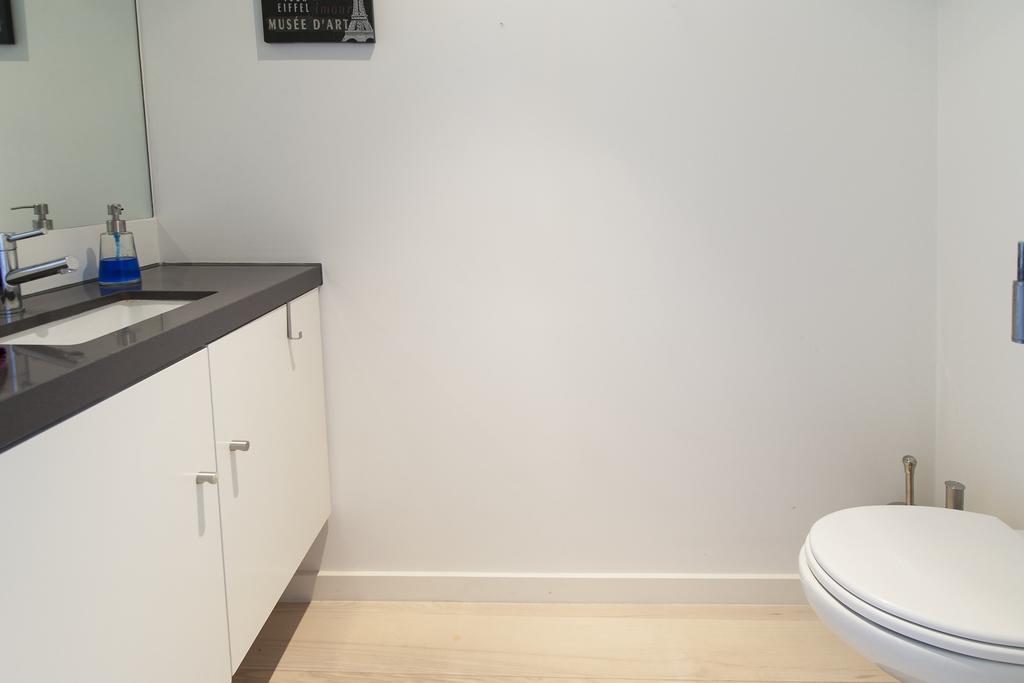 Joivy Lux And Spacious 1br With Huge Terrace, 5mins To Academy Of Sciences